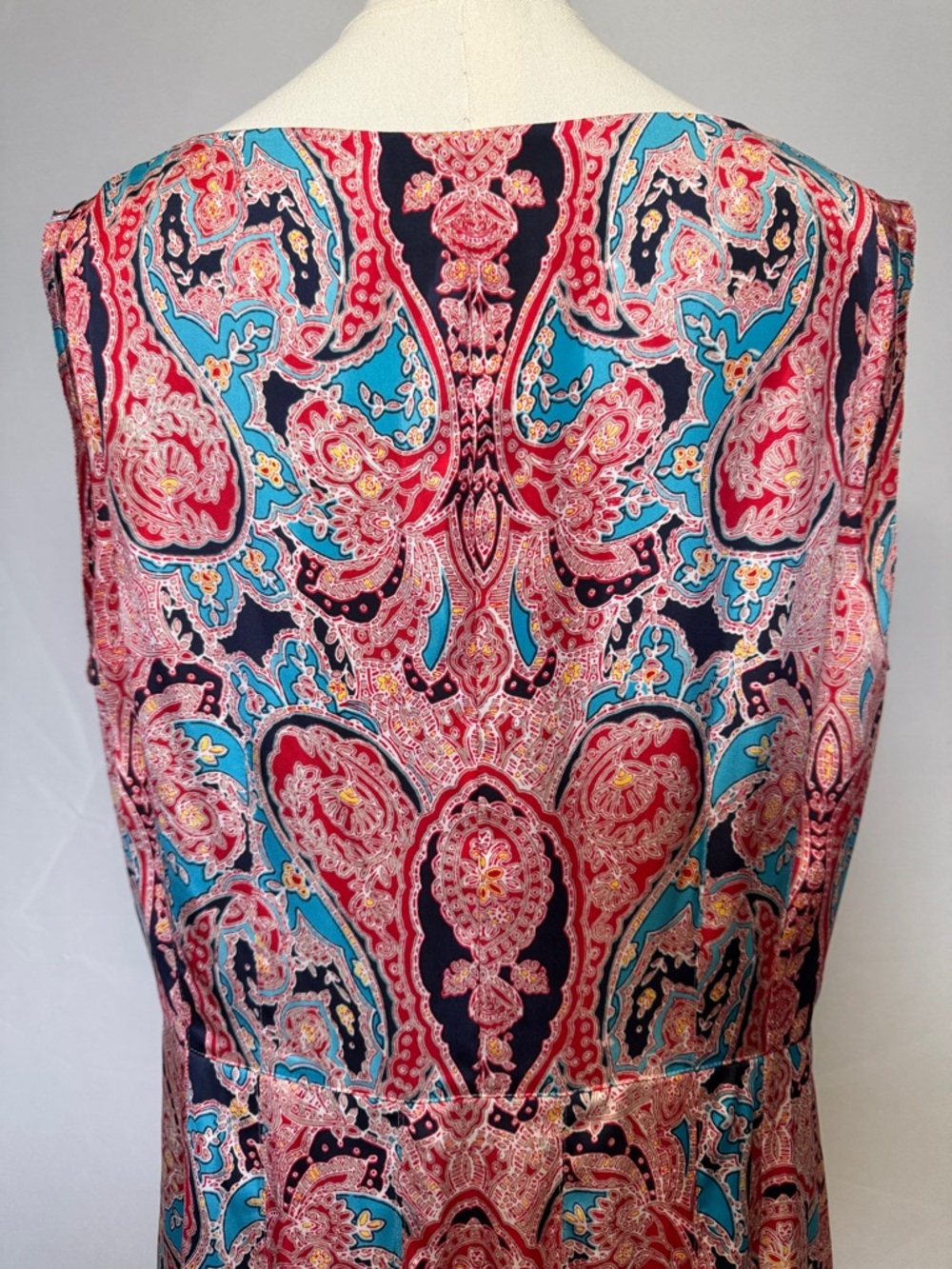 Jones New York Paisley Pleated Sleeveless V-Neck Dress Size 16 - Picture 5 of 13